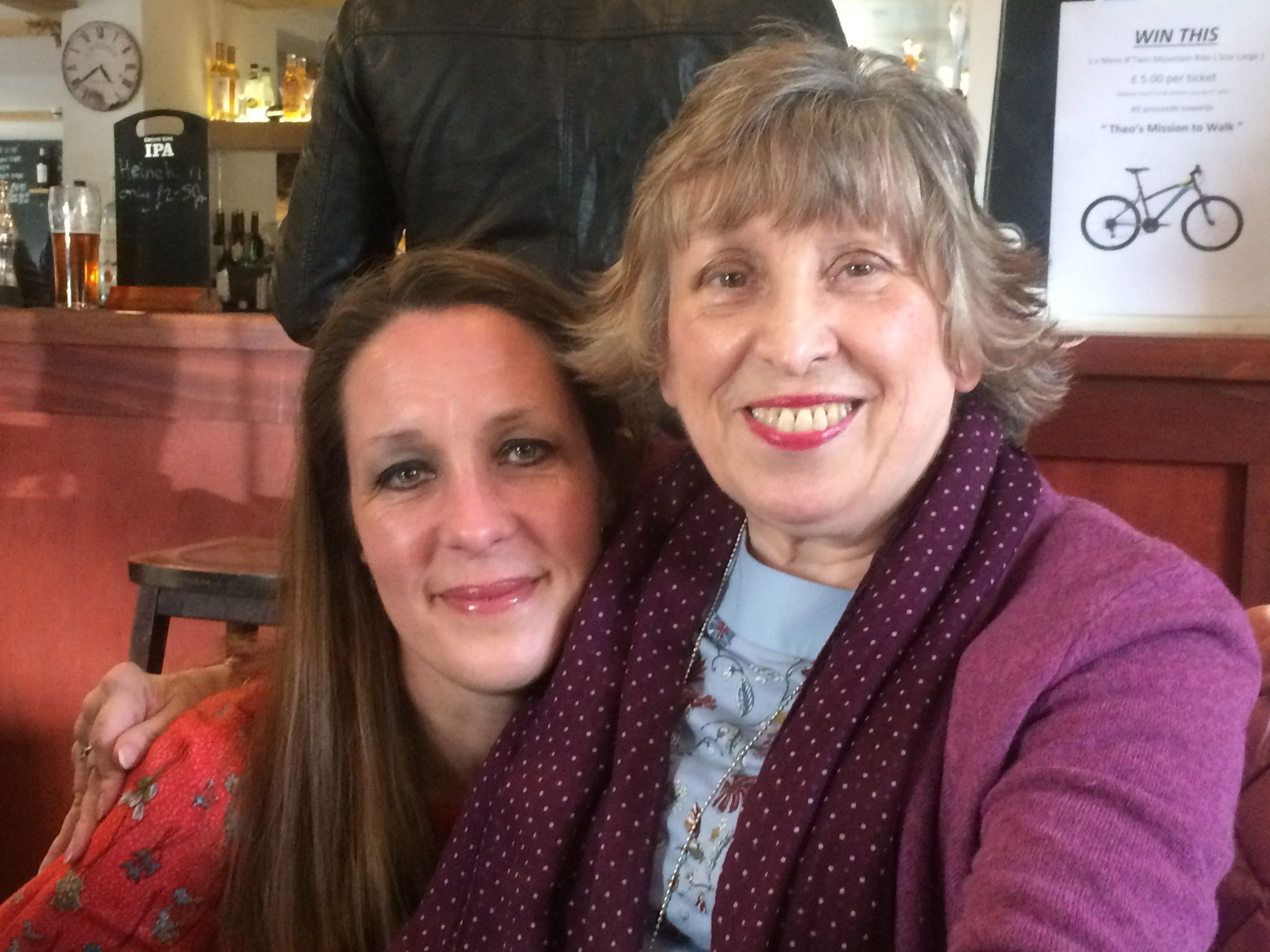 Cindy with her daughter Gina