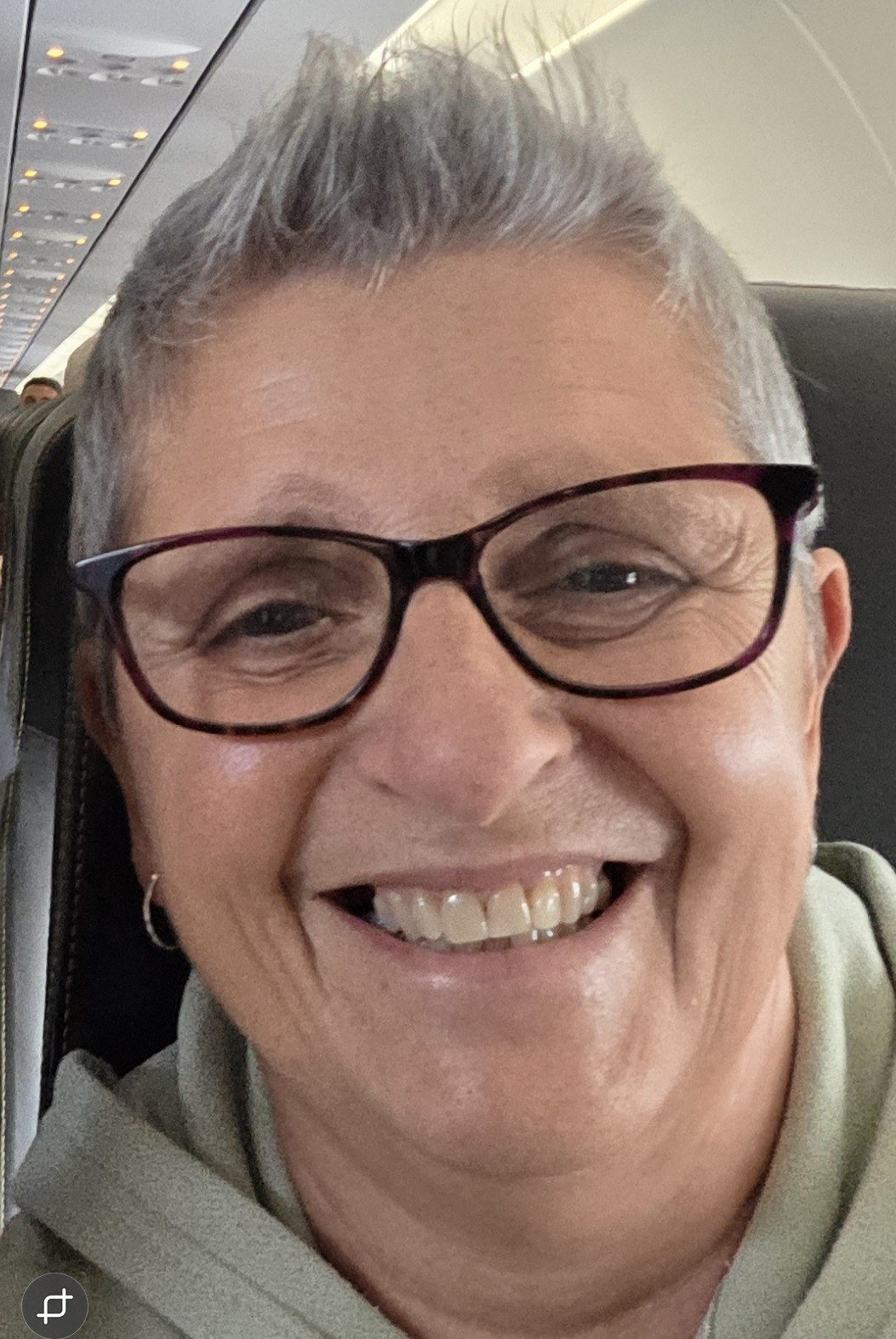 Lorraine Seago head and shoulders