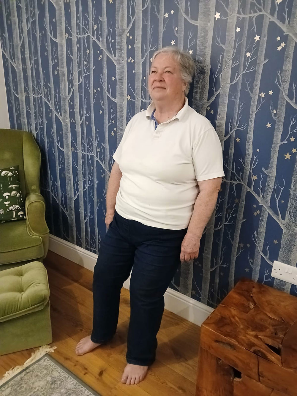 Female patient completing the wall sit exercise